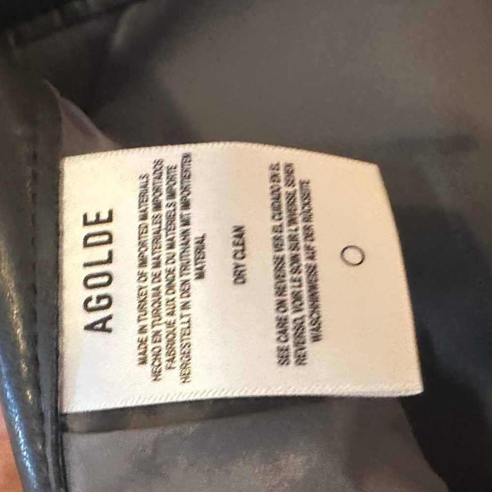 Agolde Sloane Recycled-Leather Jeans - Picture 6 of 8